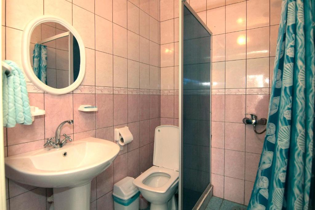 Admiral Hotel Skadovsʼk Pokoj fotografie
