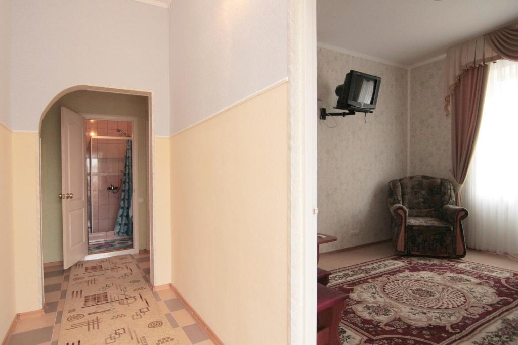 Admiral Hotel Skadovsʼk Pokoj fotografie