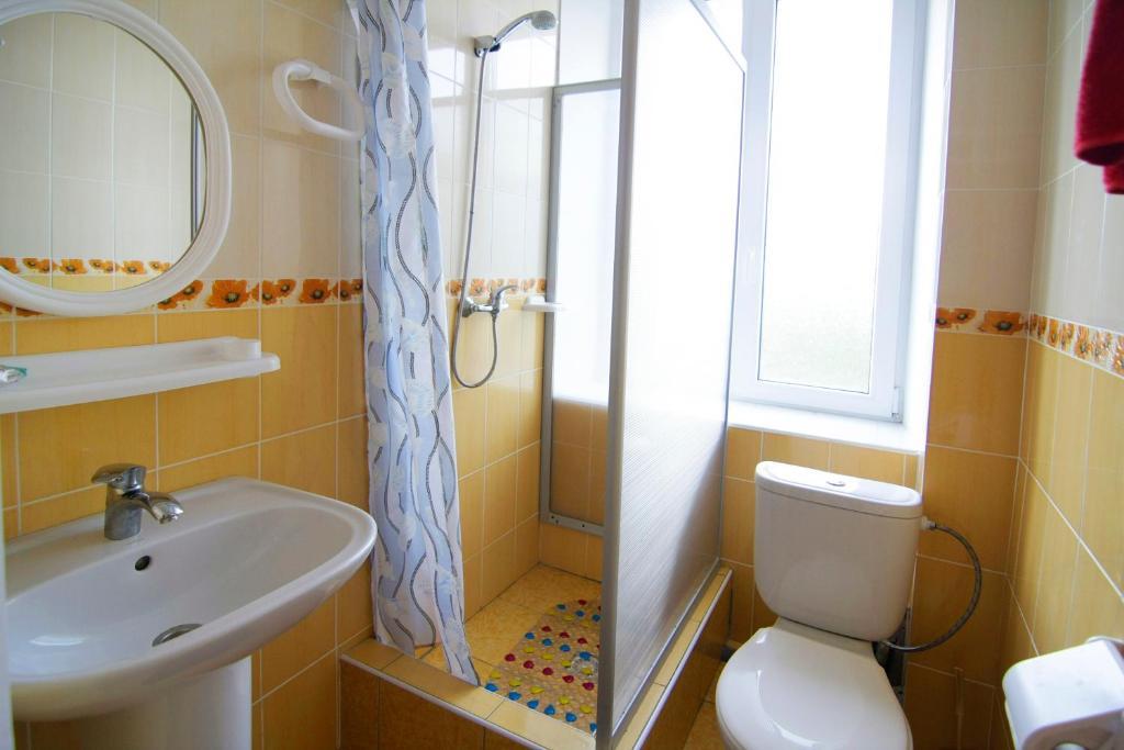 Admiral Hotel Skadovsʼk Pokoj fotografie
