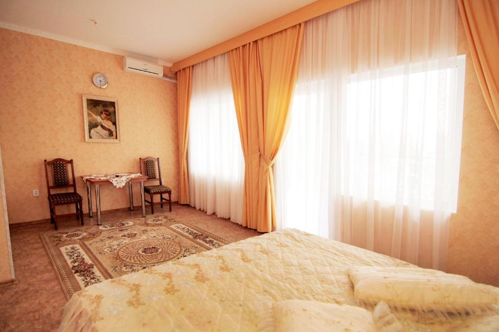 Admiral Hotel Skadovsʼk Pokoj fotografie